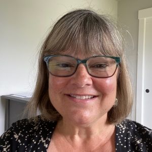 Meet your Posher, Paula